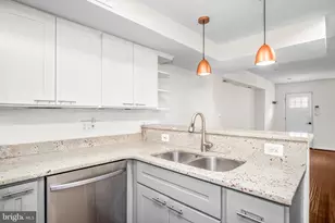 481 Ridge St NW, Washington, DC 20001 - Photo 9