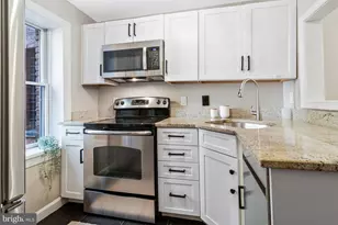 1724 17th St NW, Washington, DC 20009 - Photo 9
