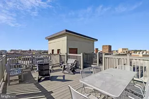 1724 17th St NW, Washington, DC 20009 - Photo 23