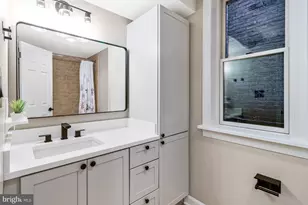 1724 17th St NW, Washington, DC 20009 - Photo 15