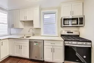 212 Elm St NW, Washington, DC 20001 - Photo 5
