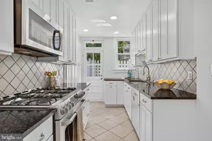 3718 Jenifer St NW, Washington, DC 20015 - Photo 11