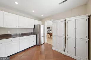 2828 Wisconsin Ave NW, Washington, DC 20007 - Photo 11