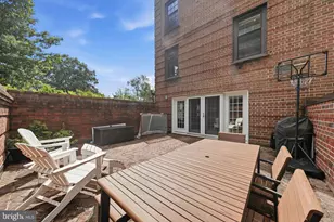 2828 Wisconsin Ave NW, Washington, DC 20007 - Photo 23