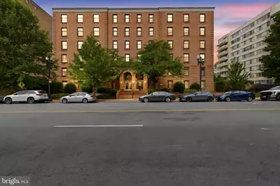 2828 Wisconsin Avenue NW #114, Washington, DC 20007 - Photo 3