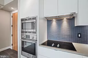 1300 4th St SE, Washington, DC 20003 - Photo 11