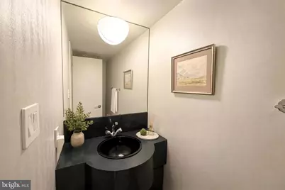 1737 New Hampshire Avenue NW #2, Washington, DC 20009 - Photo 7