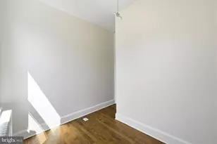 2152 Newport Pl NW, Washington, DC 20037 - Photo 31