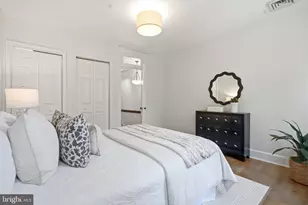 2152 Newport Pl NW, Washington, DC 20037 - Photo 21
