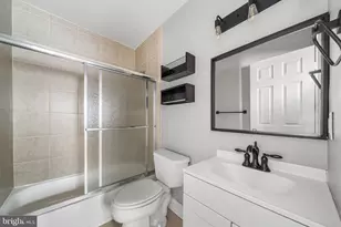 919 5th St SE, Washington, DC 20003 - Photo 13