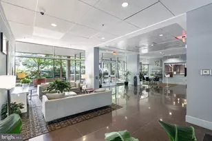 800 4th St SW, Washington, DC 20024 - Photo 27
