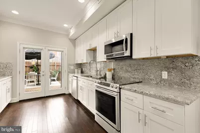 1317 Emerald Street NE, Washington, DC 20002 - Photo 11