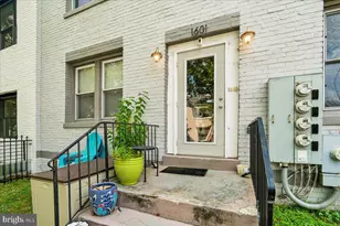 1601 Isherwood St NE, Washington, DC 20002 - Photo 3