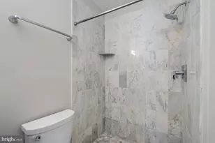 424 Oakdale Pl NW, Washington, DC 20001 - Photo 21