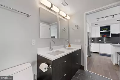 1300 4th Street SE #807, Washington, DC 20003 - Photo 21