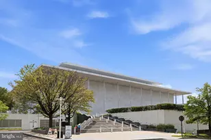 700 New Hampshire Ave NW, Washington, DC 20037 - Photo 37