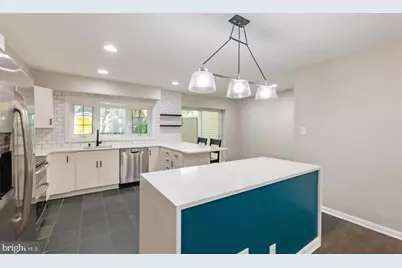 2317 37th Street NW #UPPER, Washington, DC 20007 - Photo 13