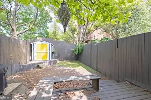 2317 37th St NW, Washington, DC 20007 - Photo 47