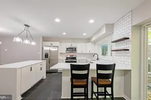 2317 37th St NW, Washington, DC 20007 - Photo 17