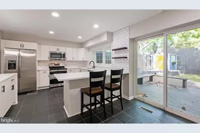 2317 37th Street NW #UPPER, Washington, DC 20007 - Photo 25