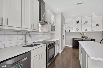 1407 5th Street NW #2, Washington, DC 20001 - Photo 5