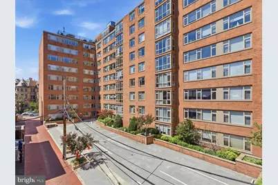 1545 18th Street NW #808, Washington, DC 20036 - Photo 3