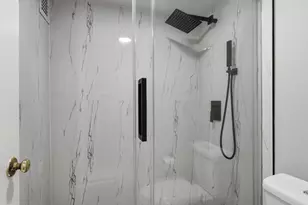 1545 18th St NW, Washington, DC 20036 - Photo 9