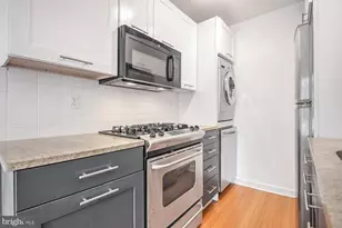 2639 15th St NW, Washington, DC 20009 - Photo 9