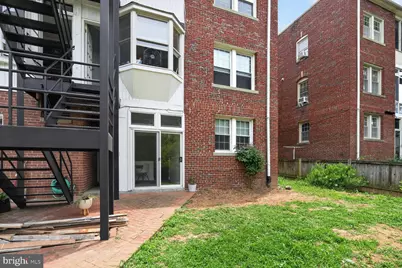 2520 41st Street NW #5, Washington, DC 20007 - Photo 15
