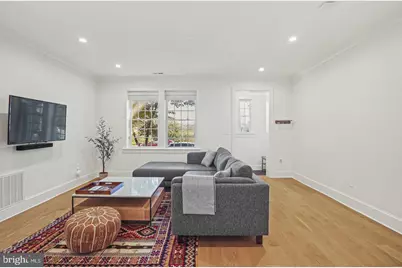 1920 35th Street NW, Washington, DC 20007 - Photo 15