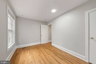 1124 C Street NE, Washington, DC 20002 - Photo 13