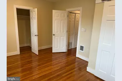 177 36th Street NE #4, Washington, DC 20019 - Photo 5