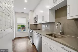 1604 Beekman Pl NW, Washington, DC 20009 - Photo 21