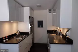 1545 18th St NW, Washington, DC 20036 - Photo 7