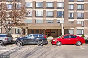 2501 Calvert St NW, Washington, DC 20008 - Photo 17