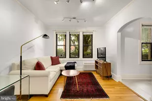 1726 17th St NW, Washington, DC 20009 - Photo 3