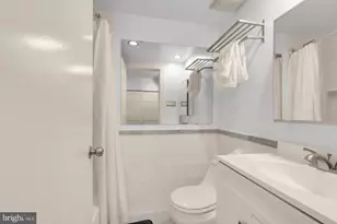 1726 17th St NW, Washington, DC 20009 - Photo 9