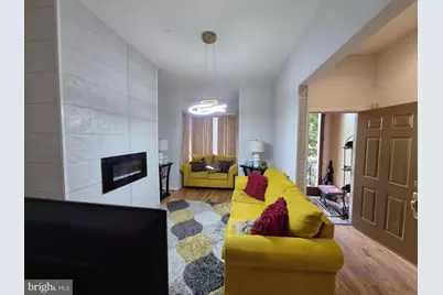 1018 F Street NE, Washington, DC 20002 - Photo 5