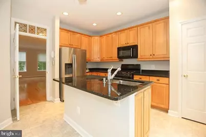 722 Capitol Square Place SW, Washington, DC 20024 - Photo 9
