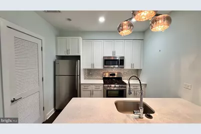 401 15th Street SE #203, Washington, DC 20003 - Photo 5