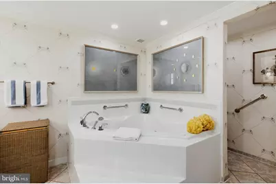800 25th Street NW #705, Washington, DC 20037 - Photo 13