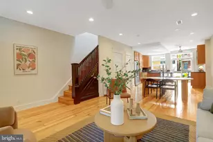 1734 Swann St NW, Washington, DC 20009 - Photo 5