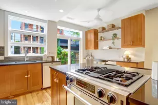 1734 Swann St NW, Washington, DC 20009 - Photo 17