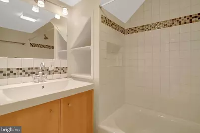 1734 Swann Street NW, Washington, DC 20009 - Photo 31