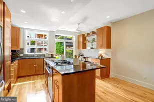 1734 Swann St NW, Washington, DC 20009 - Photo 11