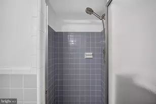 4200 Cathedral Ave NW, Washington, DC 20016 - Photo 25