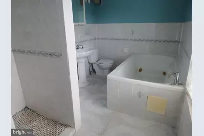 223 56th Place NE, Washington, DC 20019 - Photo 9