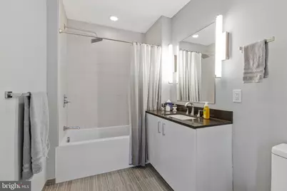 88 V Street SW #801, Washington, DC 20024 - Photo 23