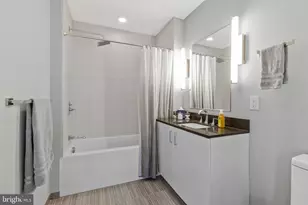 88 V St SW, Washington, DC 20024 - Photo 23