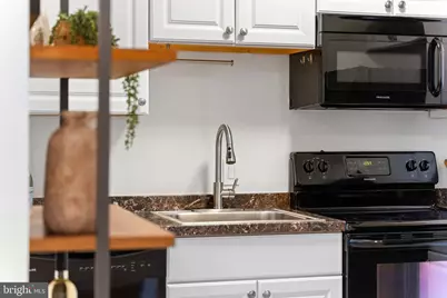 2000 16th Street NW #302, Washington, DC 20009 - Photo 15